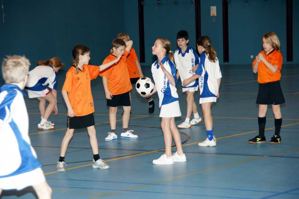 Korfbal E2 09 januari 2010.JPG